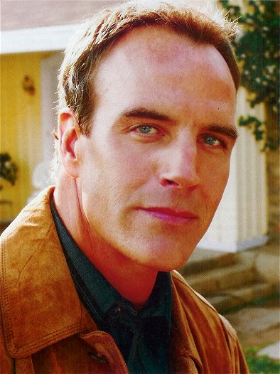 Richard Burgi spielt den Charmeur und Liebesflüchtling Carl Mayer